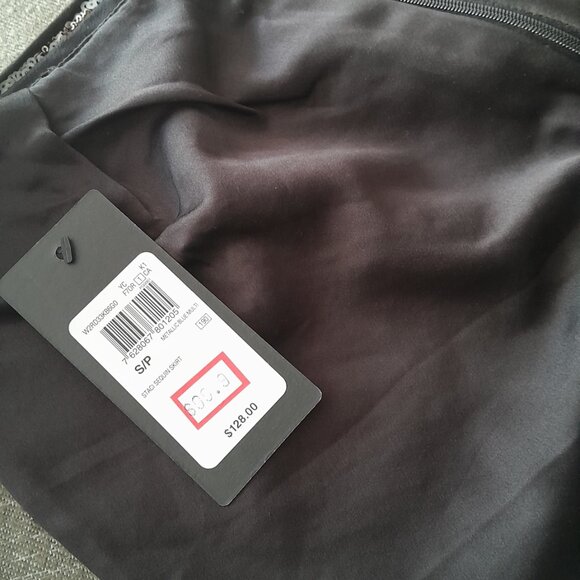 Guess sequin skirt in size small - Picture 4 of 9